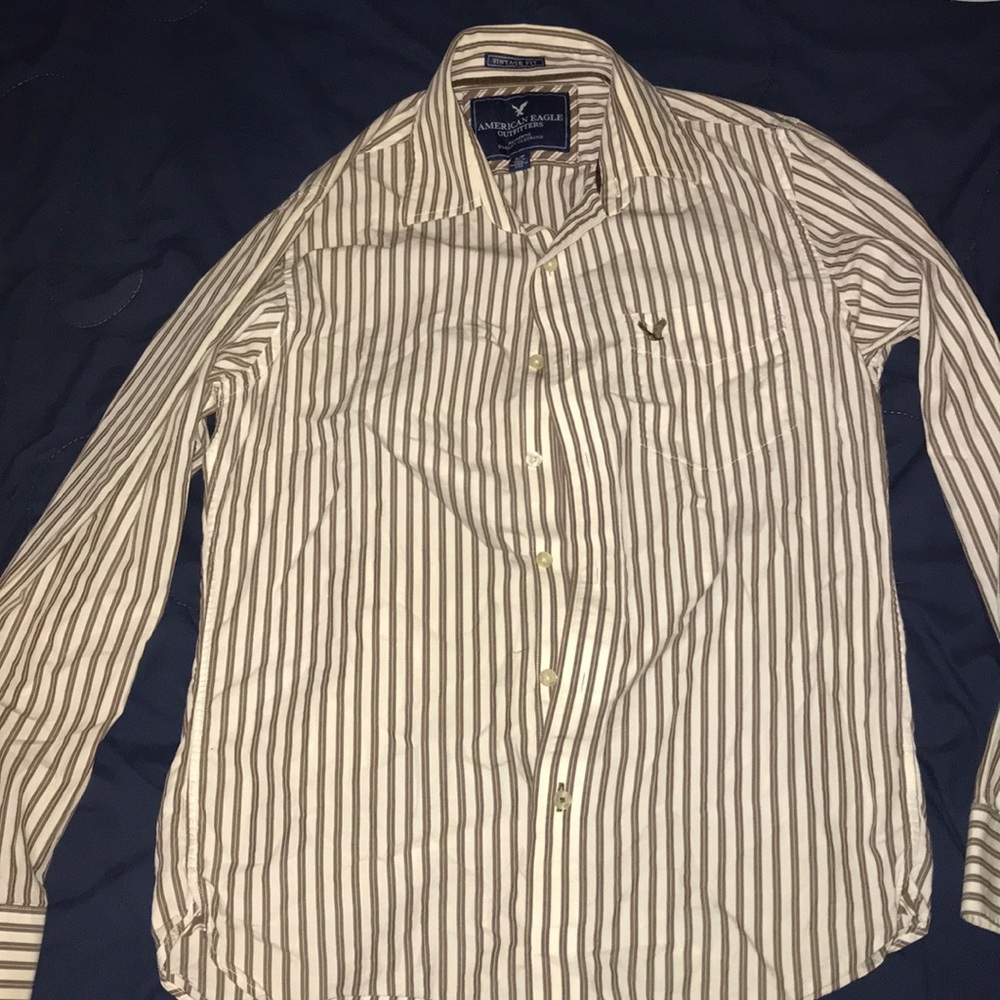 White American Eagle Button Down Shirt